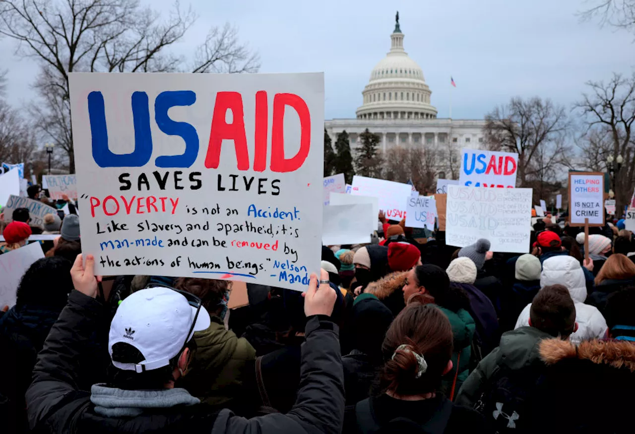 La Eliminación de USAID Podría Agravar la Inmigración