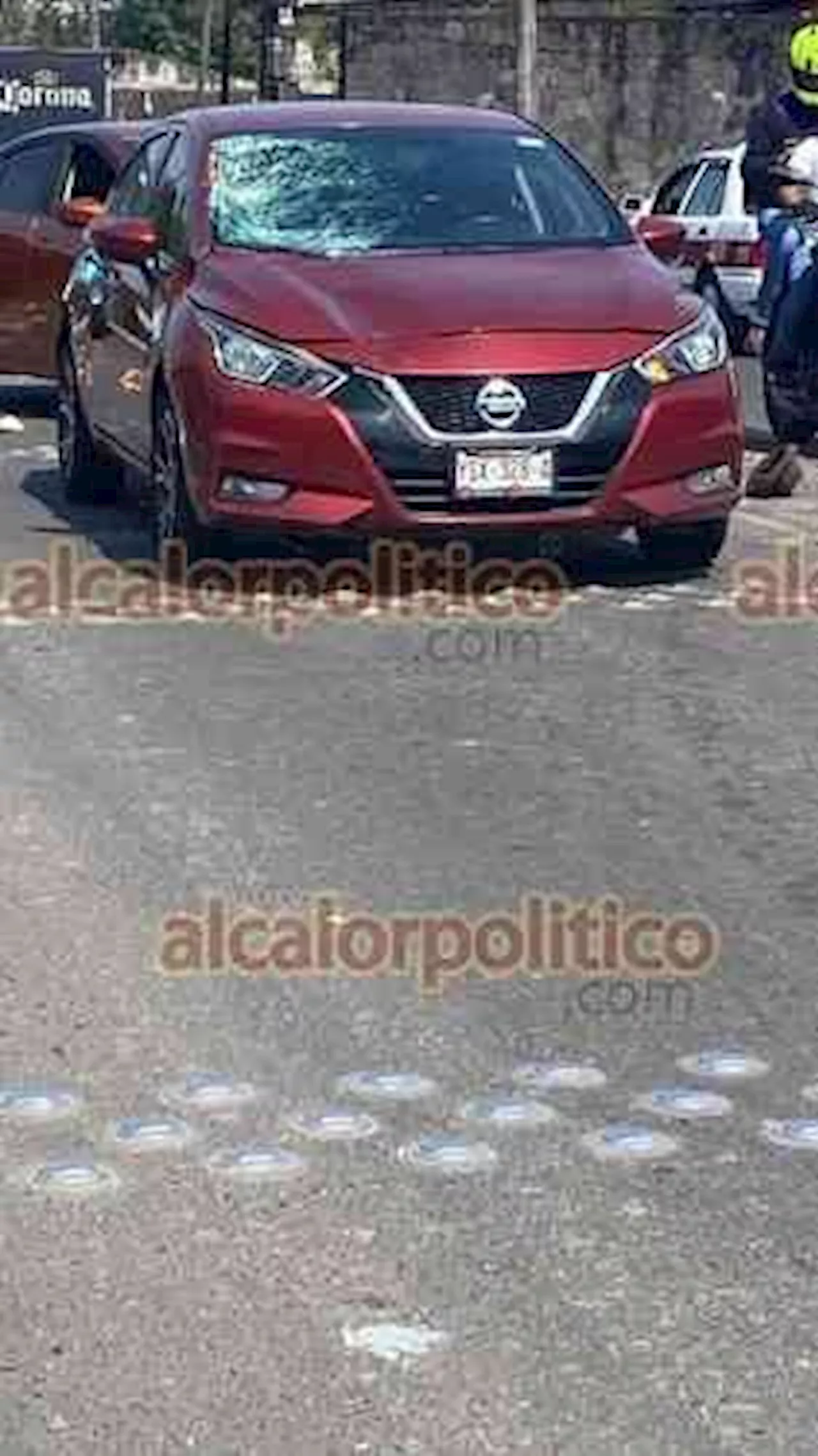 Vendedor de botanas muere arrollado por veloz auto, en Coatepec