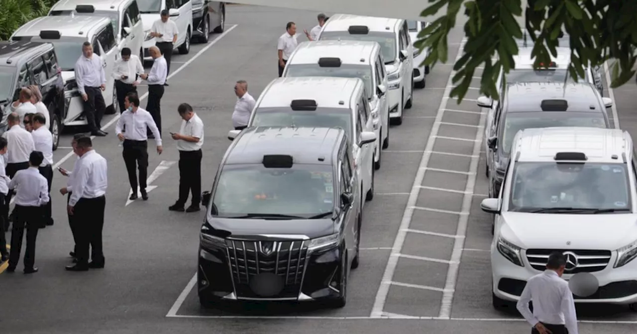 Changi Airport Halts Mini-Bus Trial Amidst Taxi Driver Protests