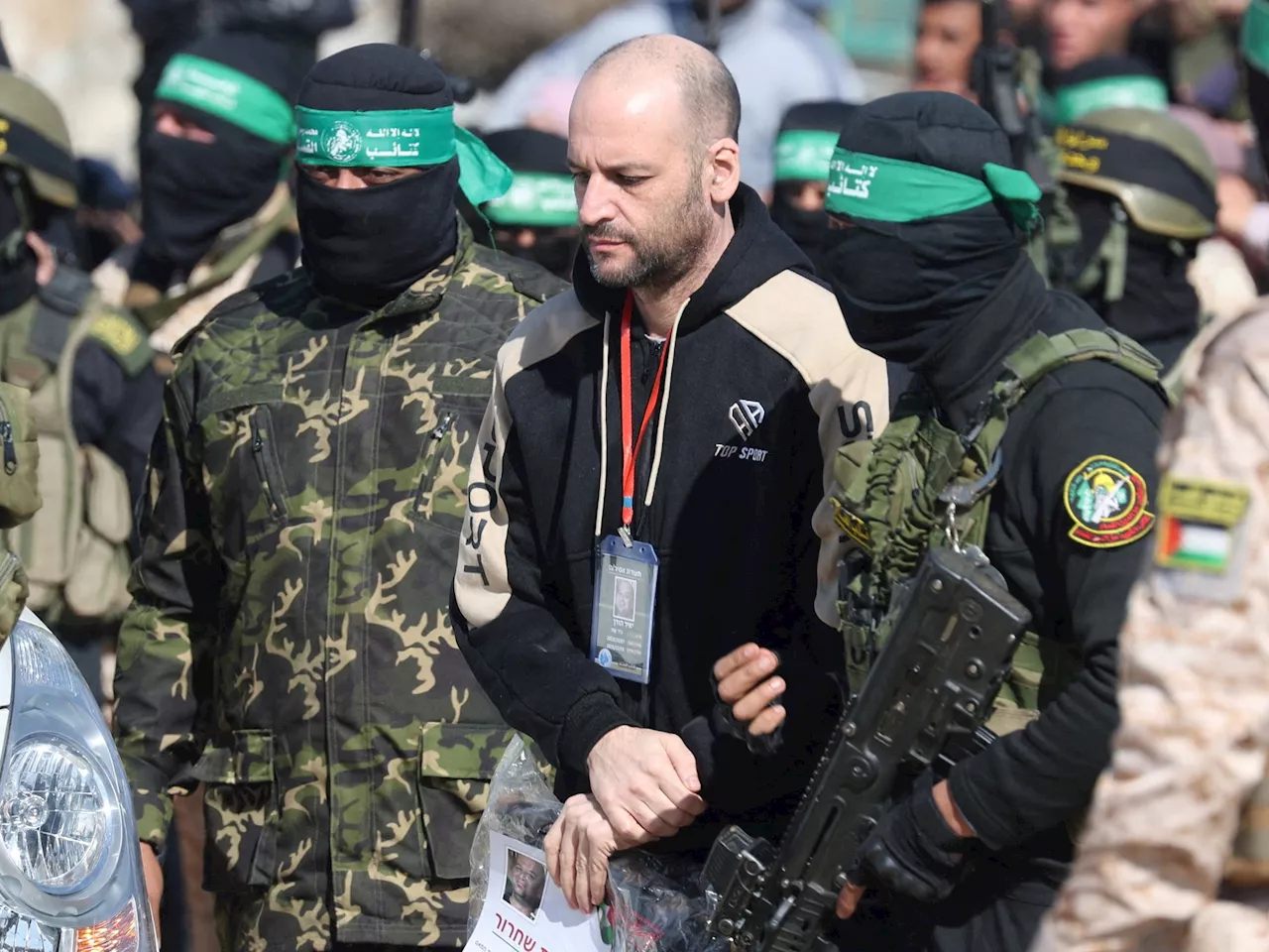 Hamas libera a tres rehenes israelíes en Gaza