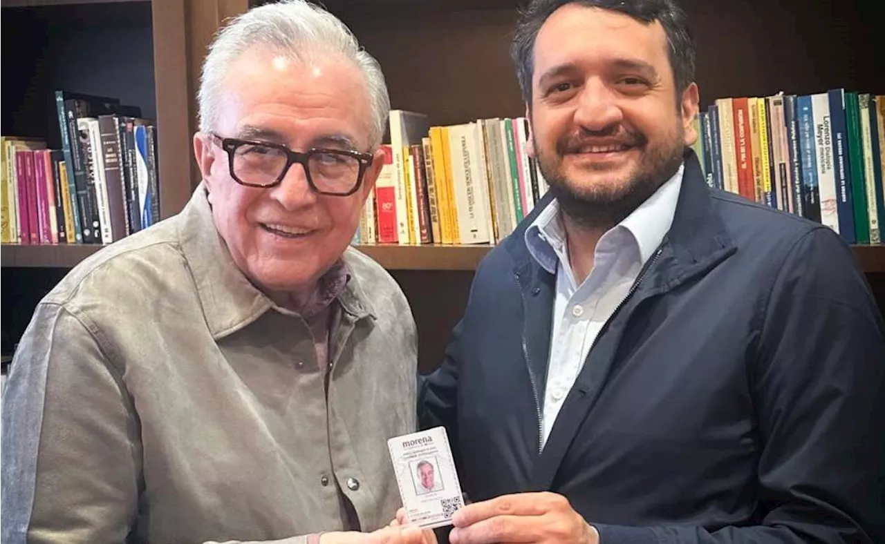 Andy López Beltrán le entrega crendencial de afilación a Morena a Rocha Moya; “reafirmó mi compromiso con la 4T”, dice