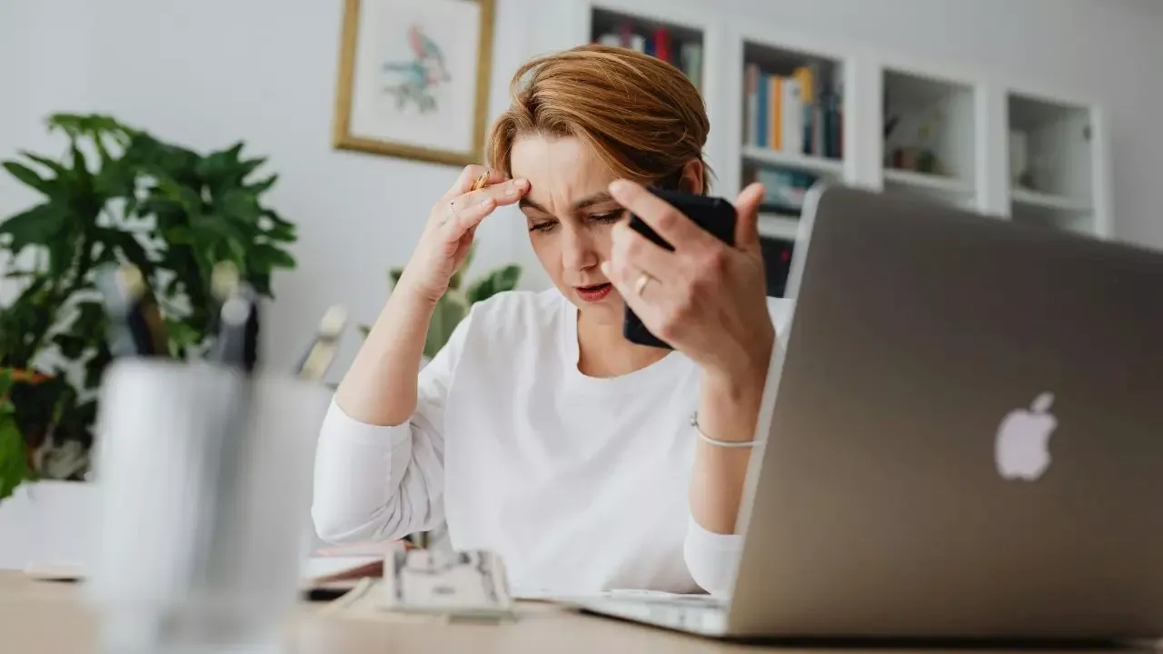 IRS Crackdown: Be Aware of the $5,000 Online Sales Tax Threshold