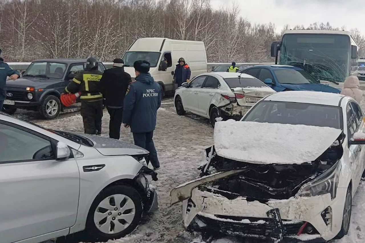 Массовое ДТП с участием бензовоза в Калининградской области