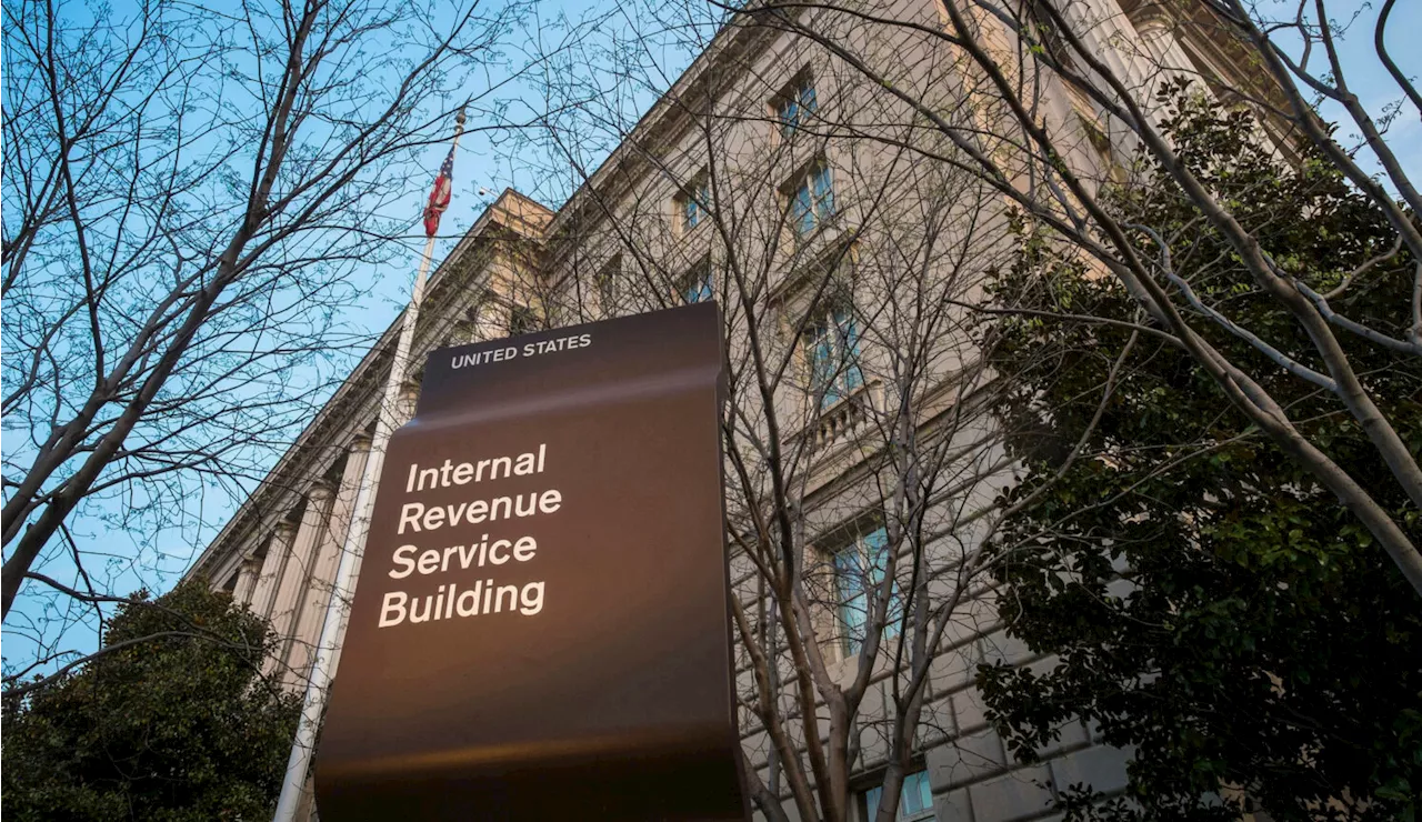 IRS to Lay Off Thousands of Workers Mid-Tax Season