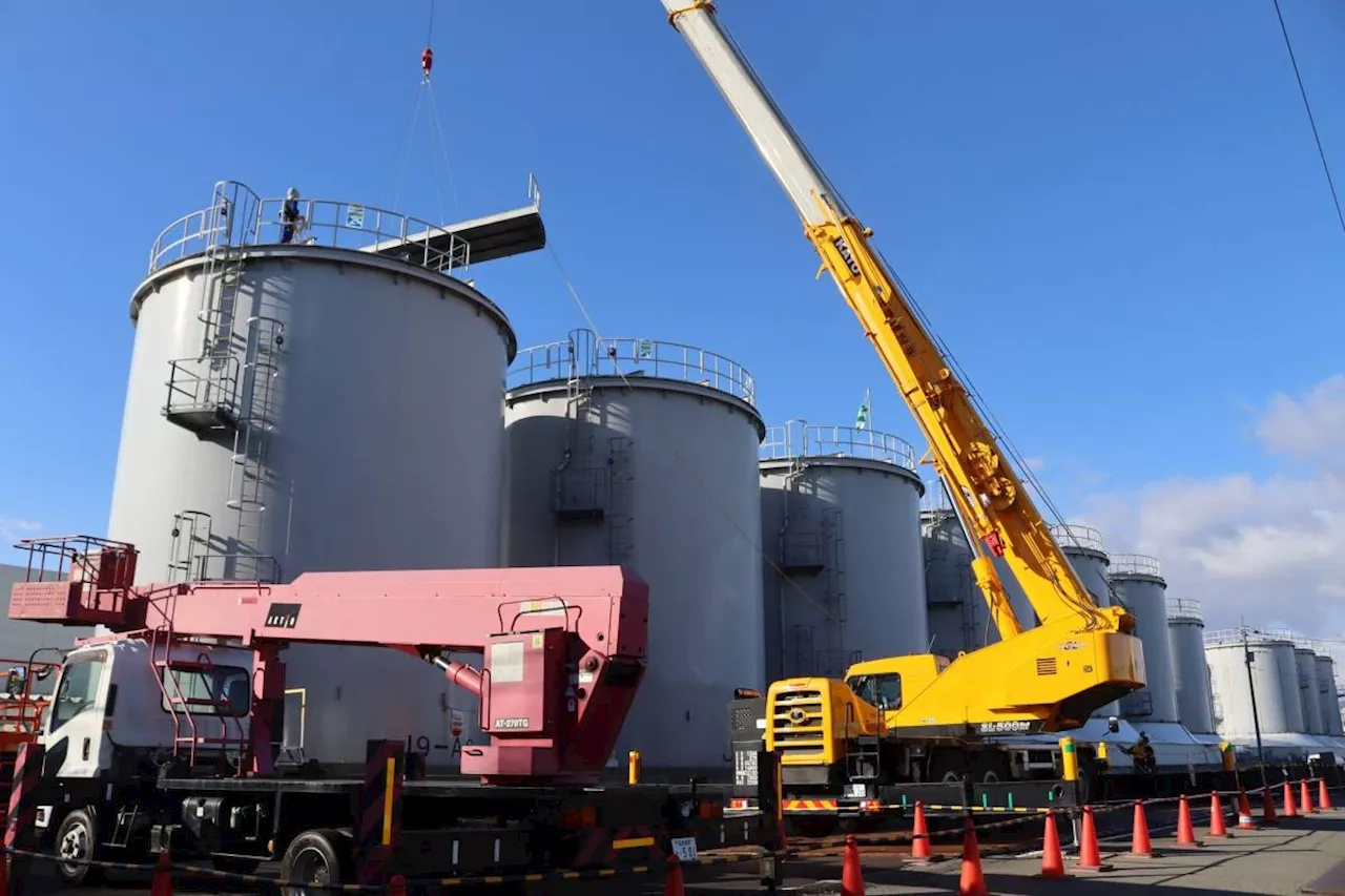 Fukushima operator starts dismantling water tank