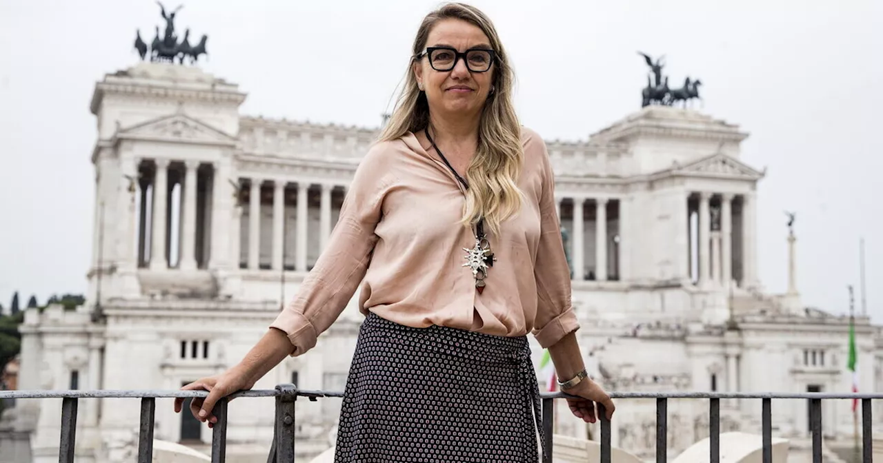 Storie d'amori complessi, quando la vita s'esprime nei suoi tanti colori. Un libro