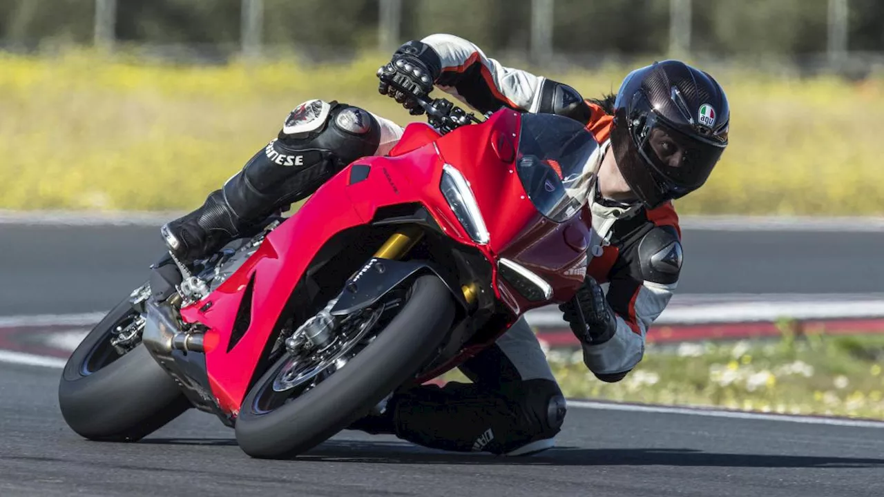 Ducati Panigale V2: Rivoluzione di Guida