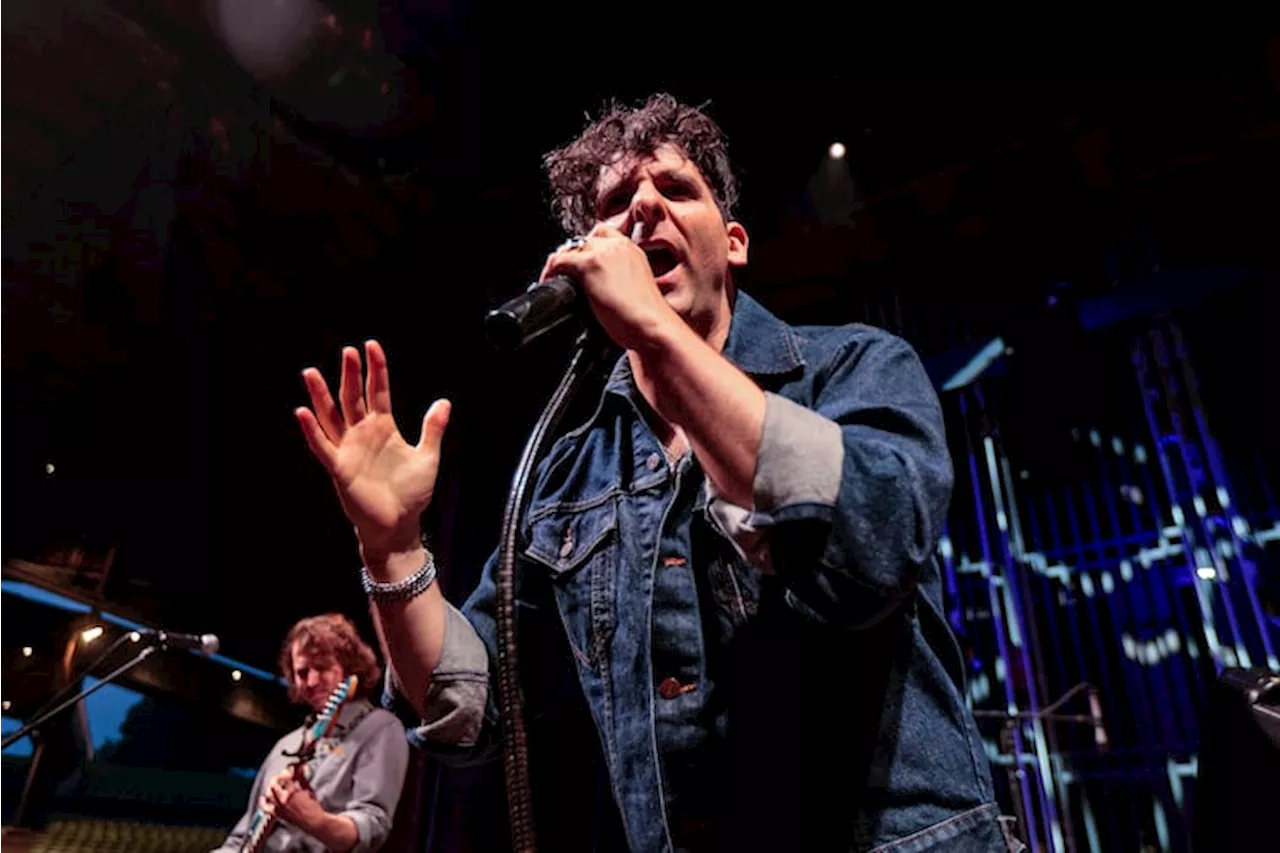 Low Cut Connie Cancels Kennedy Center Show Over Trump's Influence