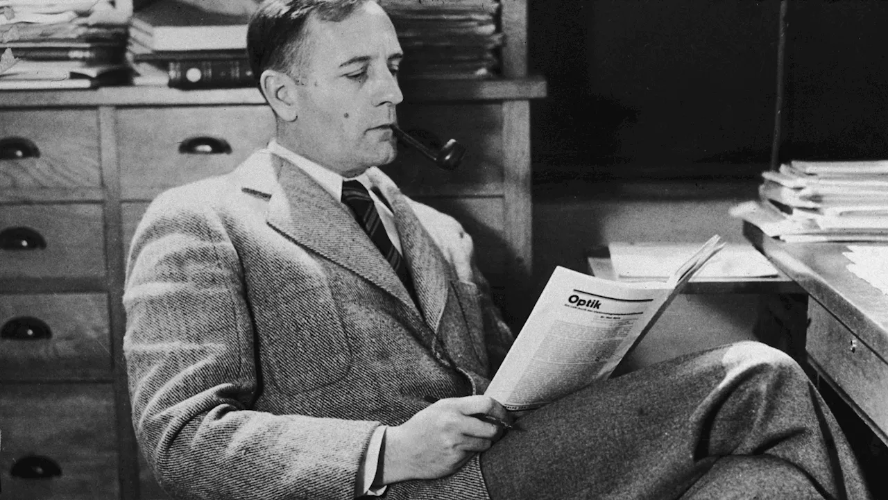 Edwin Hubble and the Discovery of Distant Galaxies