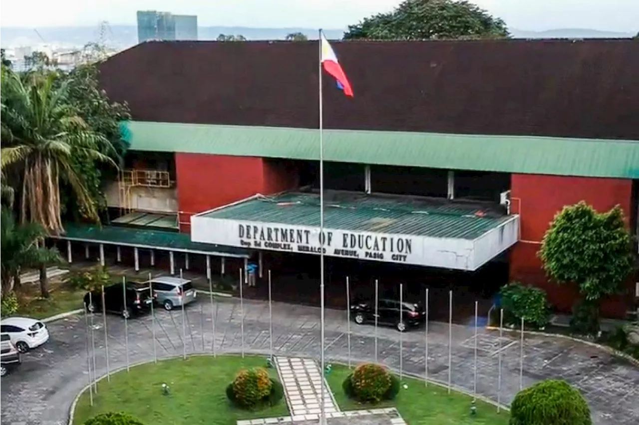 DepEd Probes Alleged 'Ghost Students' in Private Schools