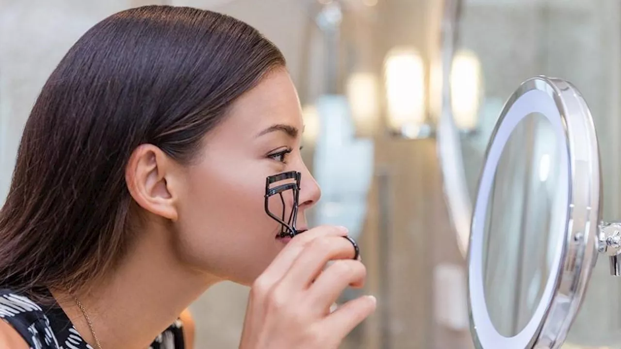 The Ultimate Guide to Choosing the Perfect Eyelash Curler