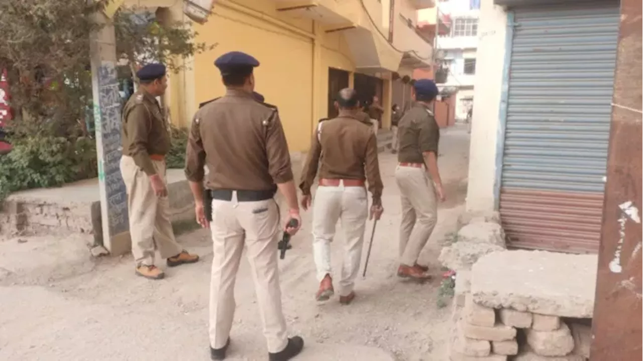 पटना के कंकड़बाग में चार अपराधियों ने फायरिंग की, घर में छिपकर घटना