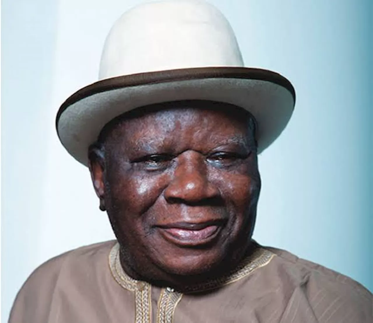 Peter Obi, Ex-IGP Okiro, Seriake Dickson Visit Late Edwin Clark’s Family