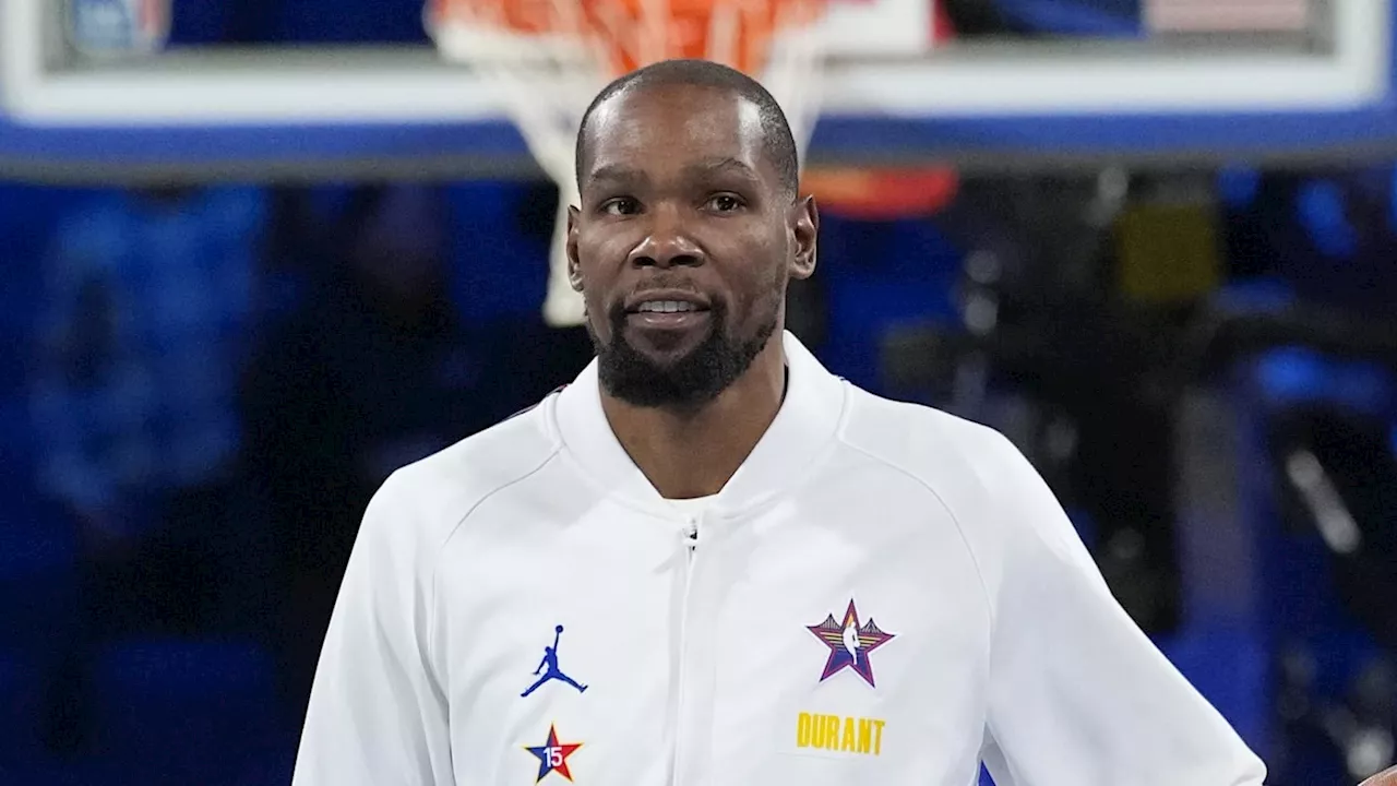 Kevin Durant Hilariously Reacts to Kevin Hart's Height During NBA All-Star Game