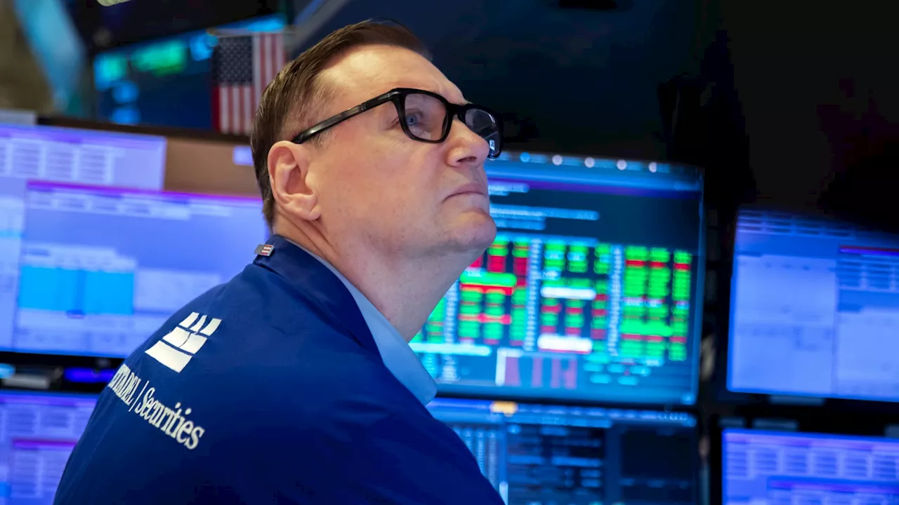 Investors Await FOMC Minutes and Housing Data for Clues on Fed's Next Move