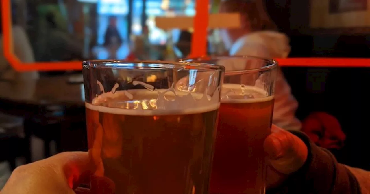 Vancouver Considers Extending Liquor Service Hours
