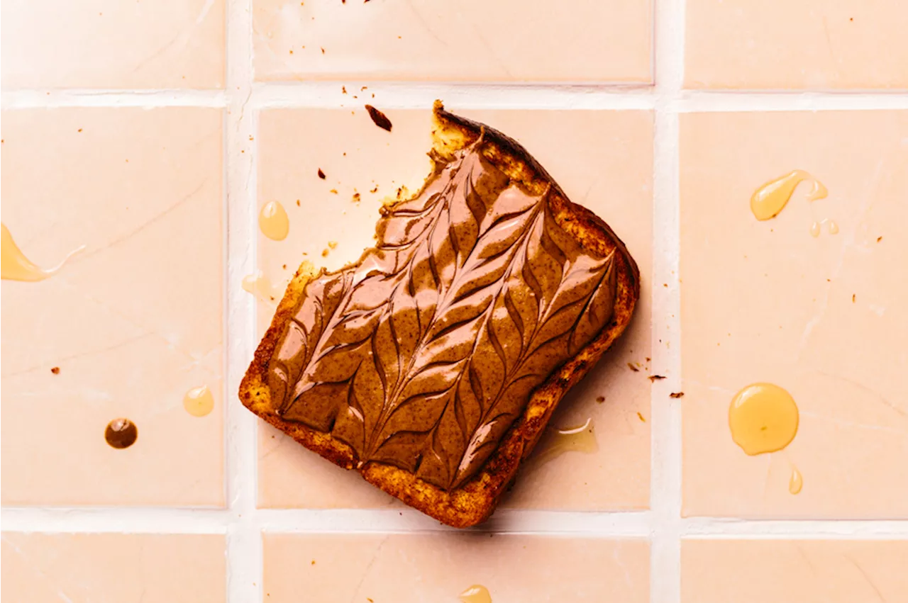 How Long Does Peanut Butter Last? A Guide to Spoilage and Storage Tips
