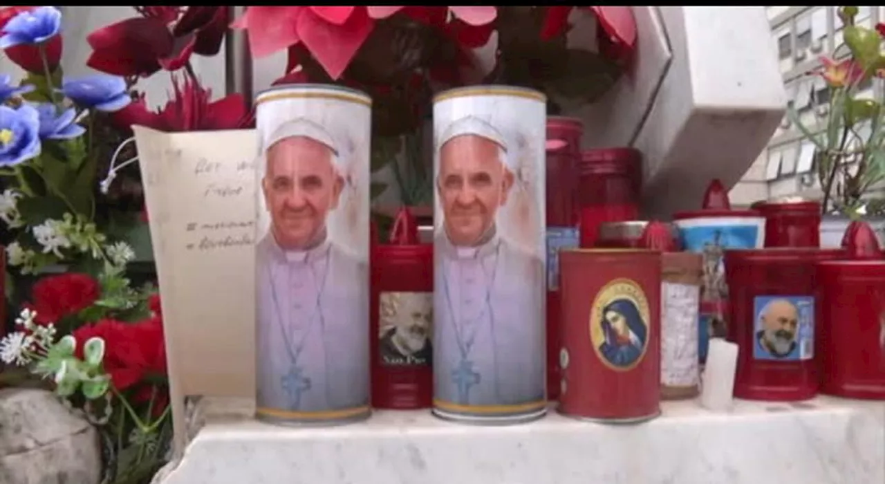 Affetto e speranza per Papa Francesco al Gemelli