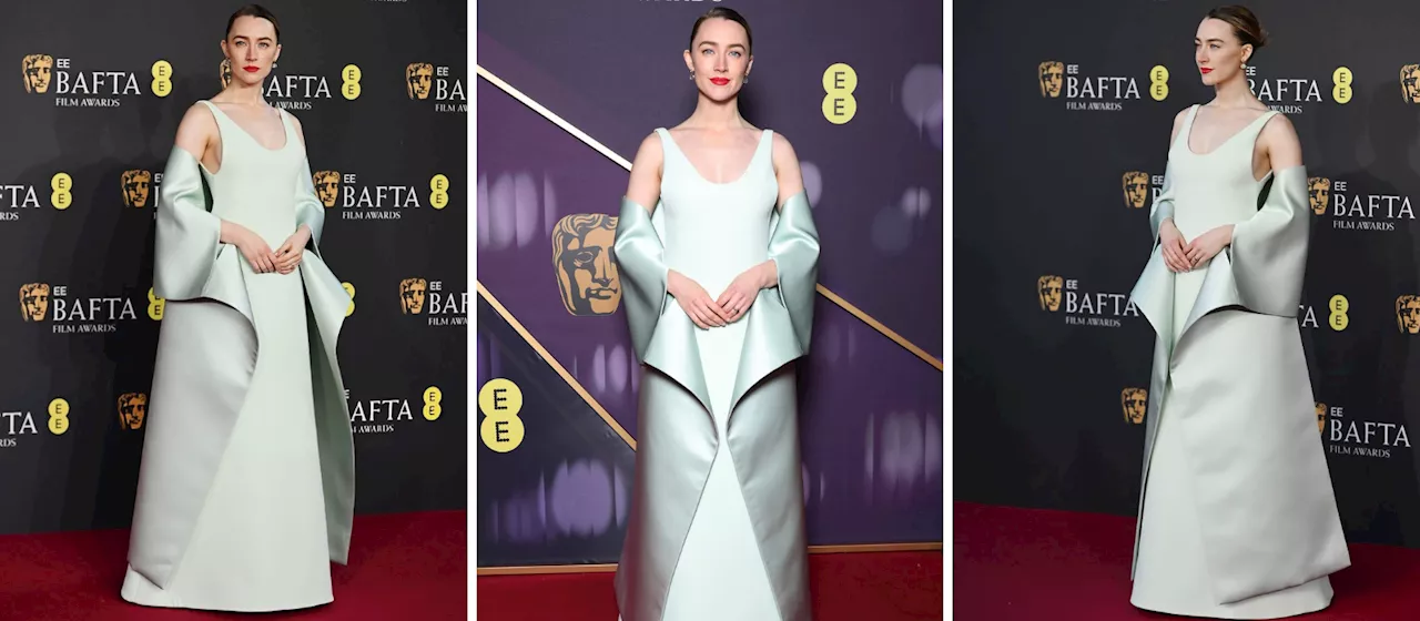 Red Carpet Trends: From Classic Black to Sparkling Sequins
