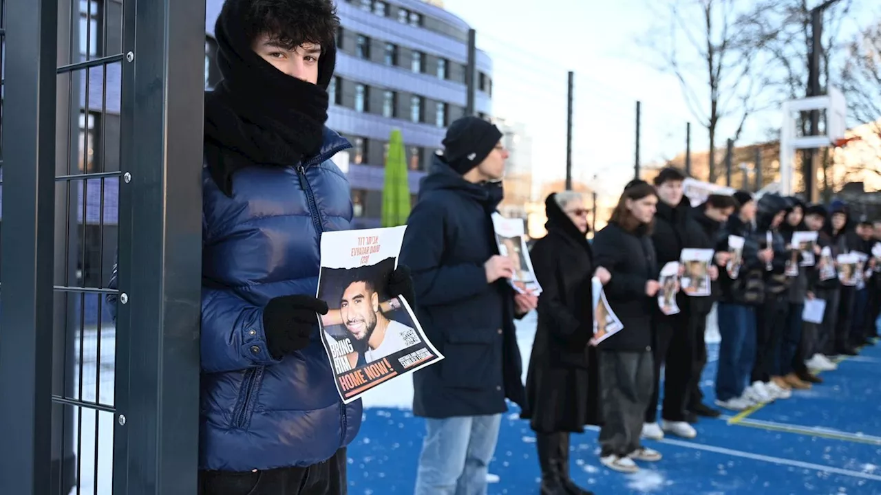 Berlin Gedenkt Hamas-Geiseln nach 500 Tagen