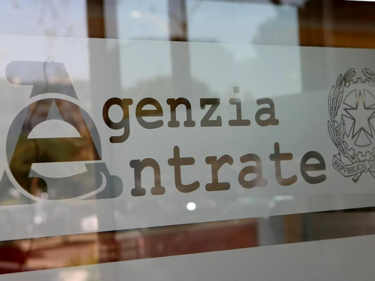 Nuovi Potere per Comuni e Regioni: Sanatorie Personalizzate per Tributi Arretrati