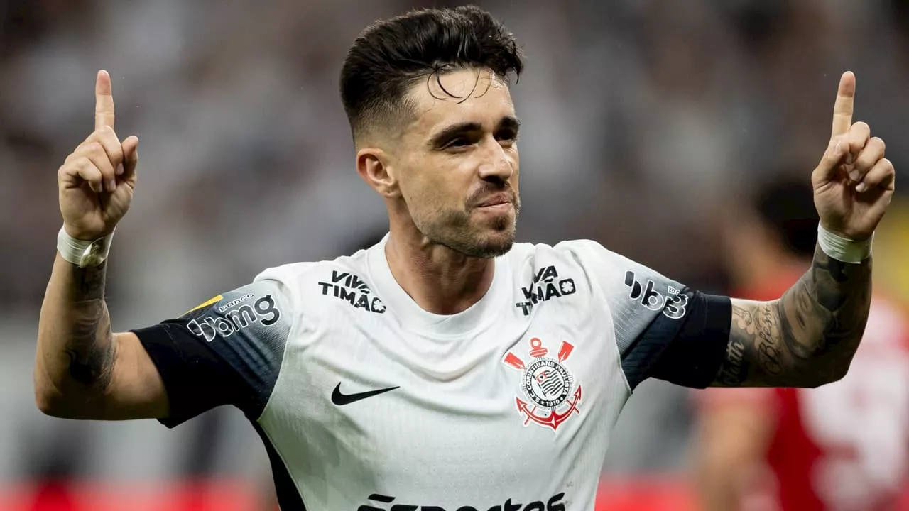 Coronado analisa retorno de Garro e desconversa sobre titularidade no Corinthians