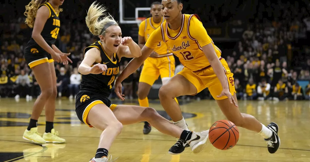 Iowa Stuns No. 4 USC, Ending Trojans' Winning Streak