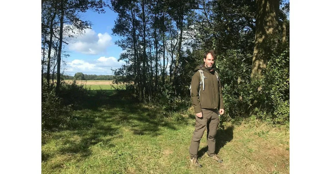 Op zoek naar de viltroos: met kaarten van 175 jaar oud het veld in