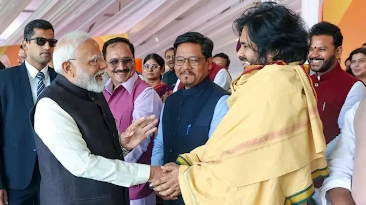 'सब कुछ छोड़कर हिमालय जाने की तैयारी है क्या?', जब पवन कल्याण का लुक देख बोले PM मोदी