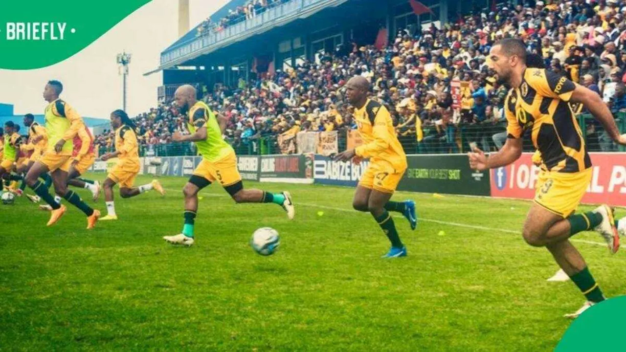 Kaizer Chiefs Fans Demand Emergency Signing Ahead of Sundowns Clash