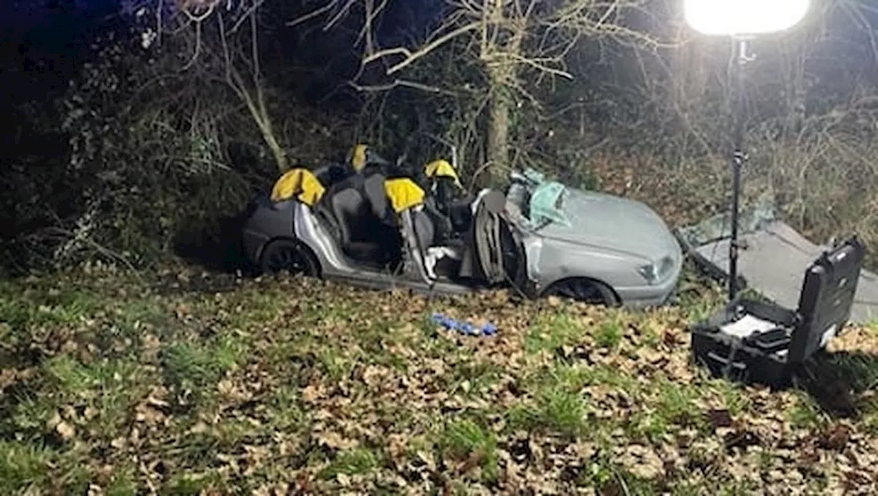 Un jeune homme de 24 ans désincarcéré puis héliporté entre la vie et la mort après une sortie de route