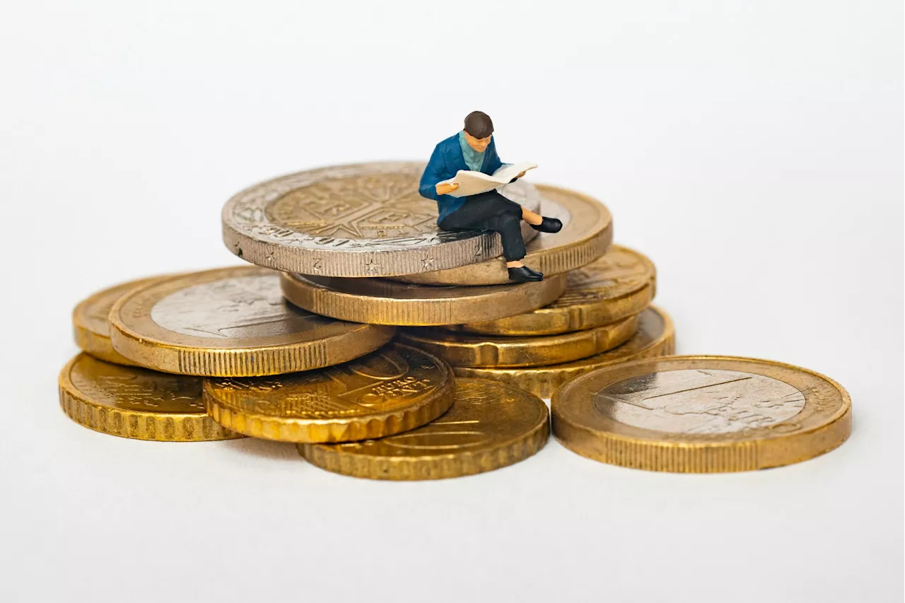 BOP incurred $4.1-b deficit, GIR fell to $103b in January