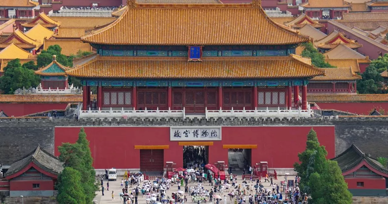 Hidden for centuries, Chinese treasures finally see the light of day