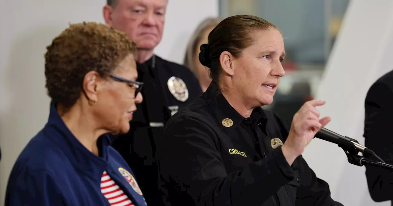 Bass ousts L.A. fire chief, saying LAFD needs 'new leadership'