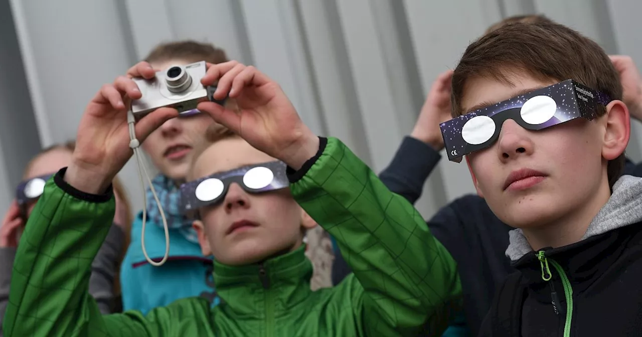 Was Sie über die partielle Sonnenfinsternis im März über OWL wissen müssen