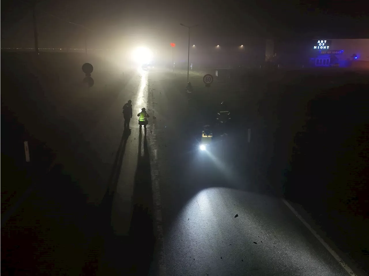 Zwei Fahrzeuge bei Crash in Hard schwer beschädigt