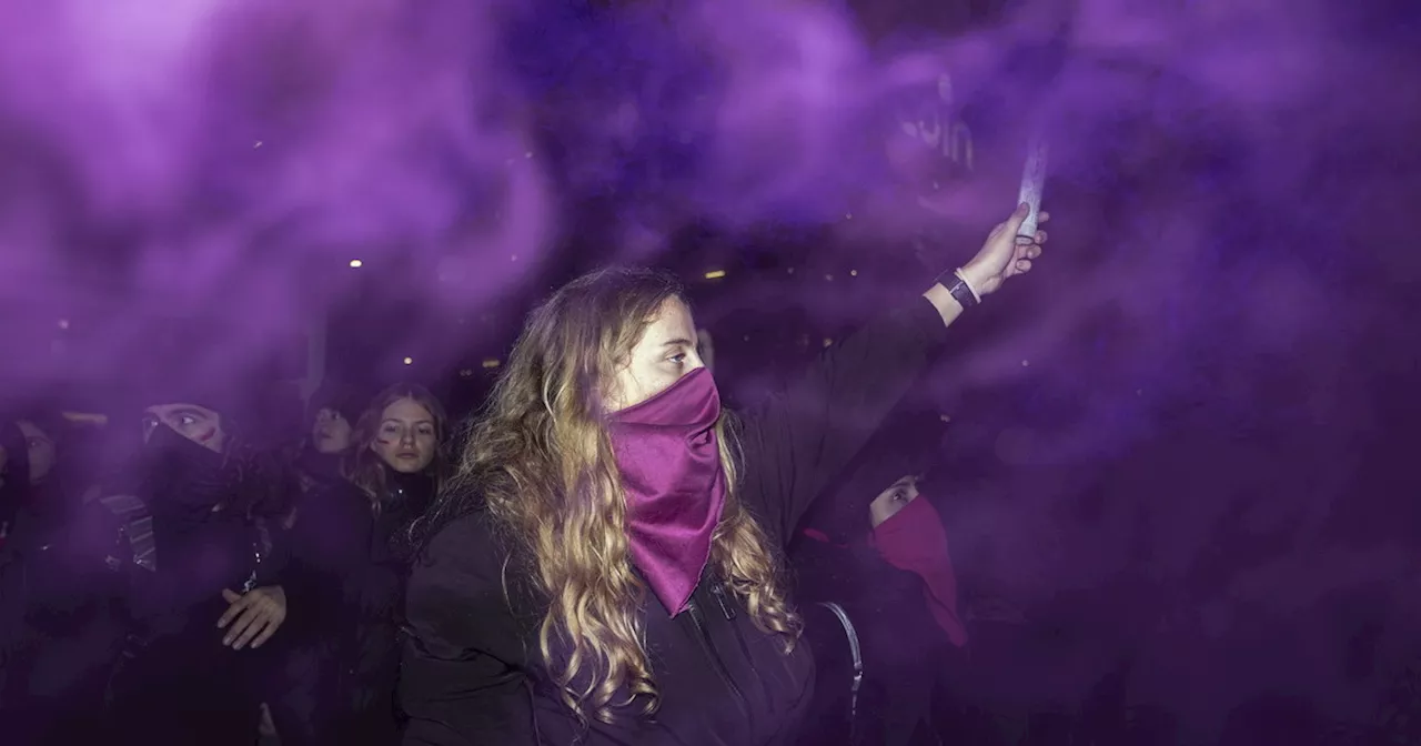 Non una di meno, lo sciopero del sesso "contro Meloni e fascismo"