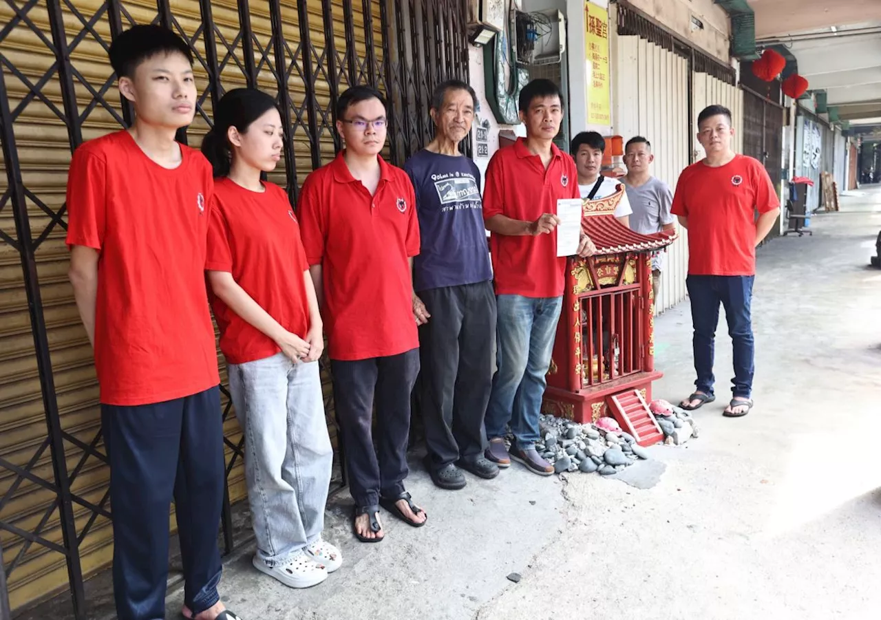 Business owners in Kepong's Jalan Metro Perdana Timur 8 ordered to move shrine indoors