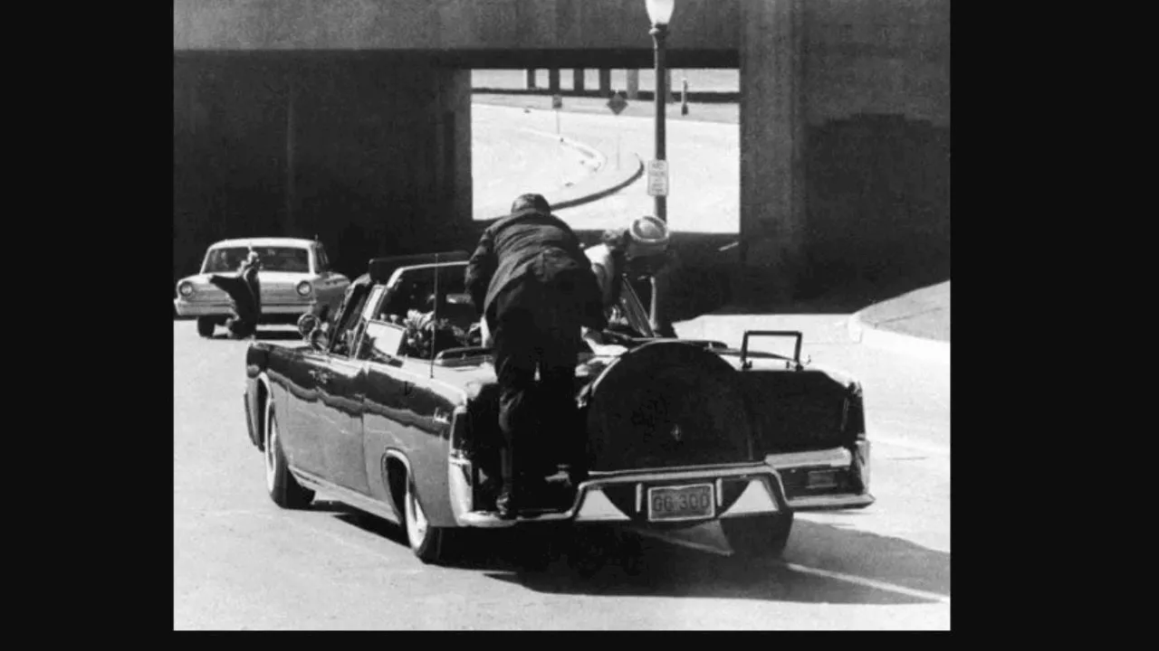 Clint Hill, agente del Servicio Secreto que saltó al auto de JFK tras atentado, muere a los 93 años