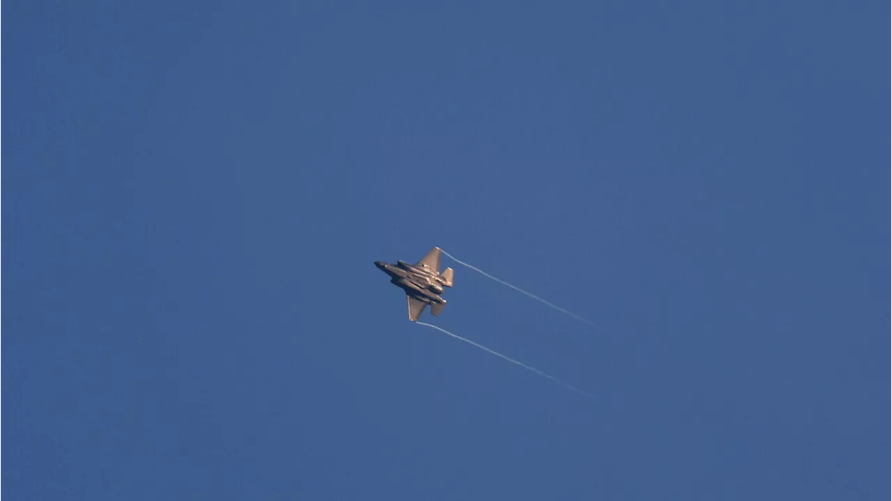 Ong, 'raid israeliani su due siti militari a sud Damasco'