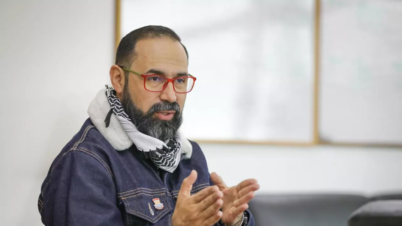 Presidente Petro acepta renuncia de Andrés Camacho, ministro de Minas y Energía
