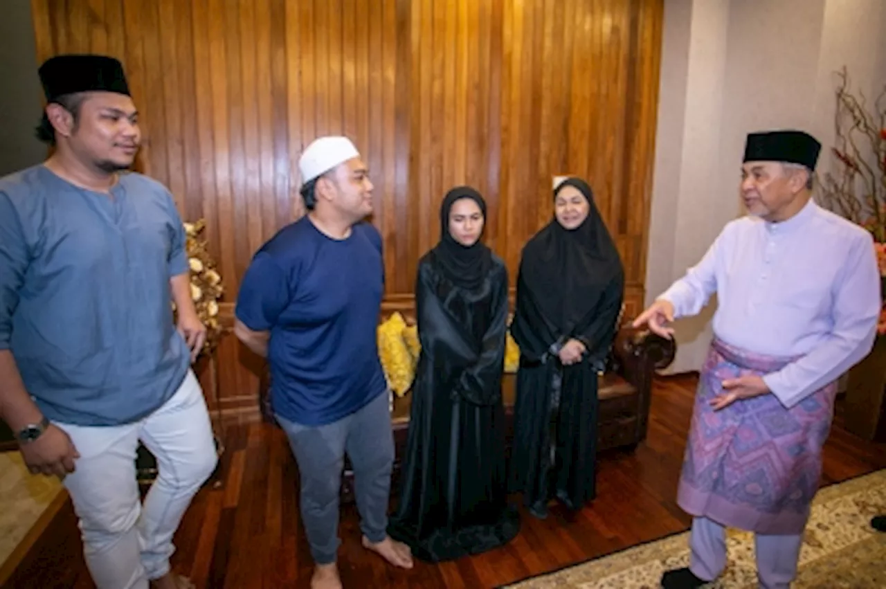 Zahid: EC notified of Ayer Kuning’s state seat vacancy after assemblyman’s death