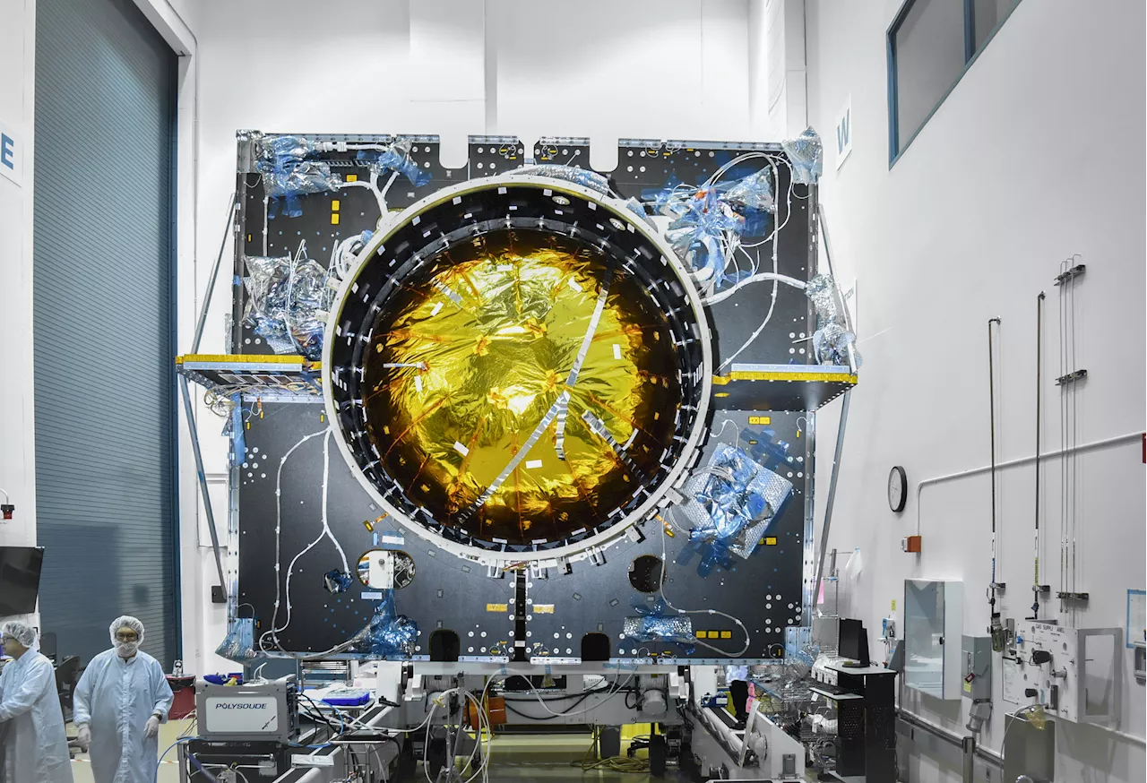 NASA Prepares Gateway Lunar Space Station for Journey to Moon