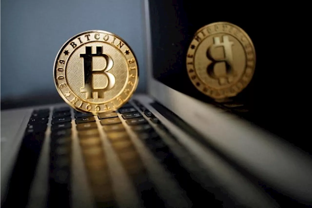 Bitcoin zakt onder de 90.000 dollar