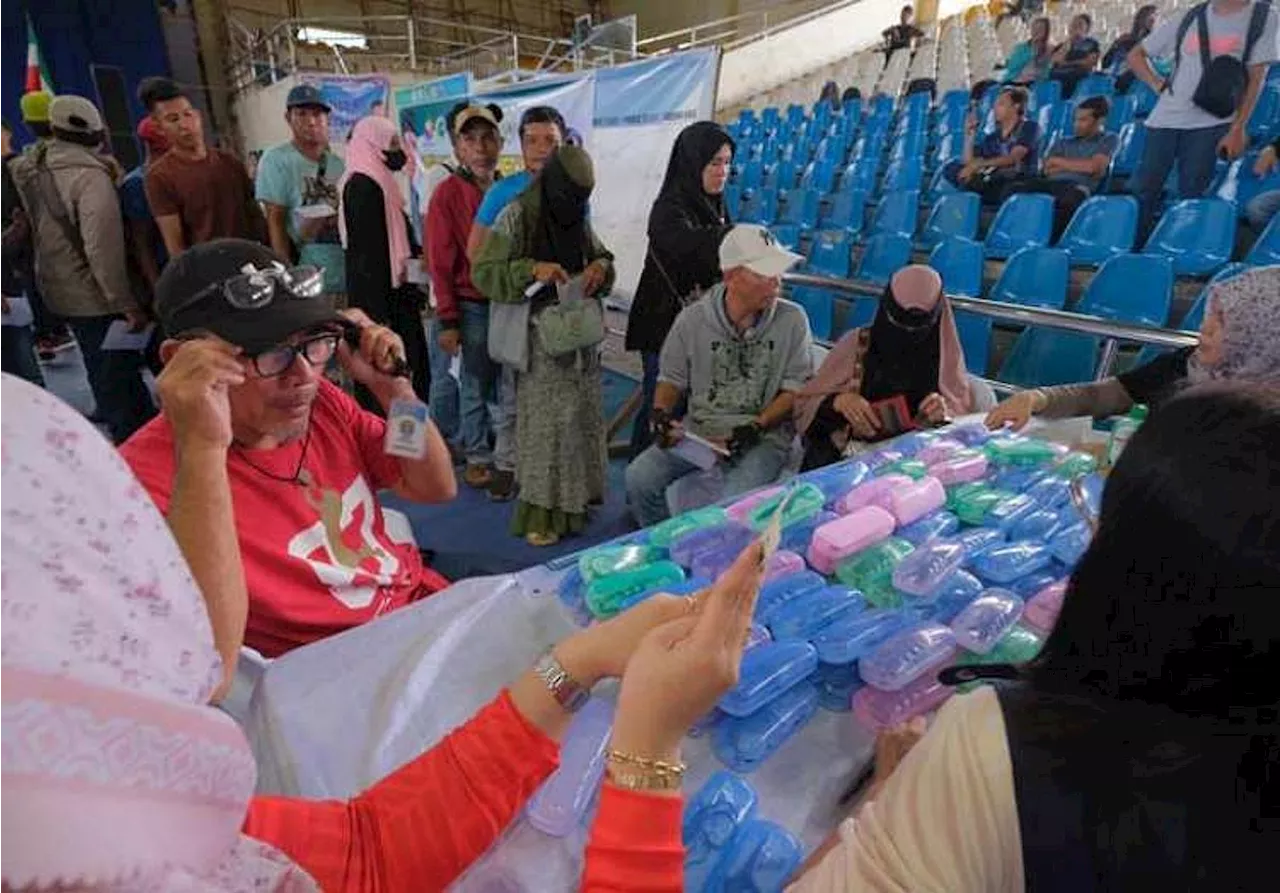 ICCMN caravan goes to Basilan, benefits ex-Moro combatants, families