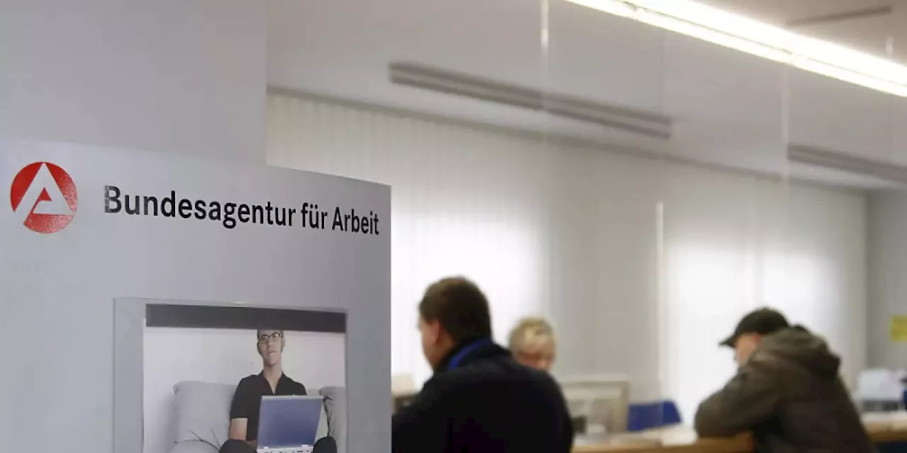 Arbeitslosigkeit in Deutschland im Februar leicht gesunken