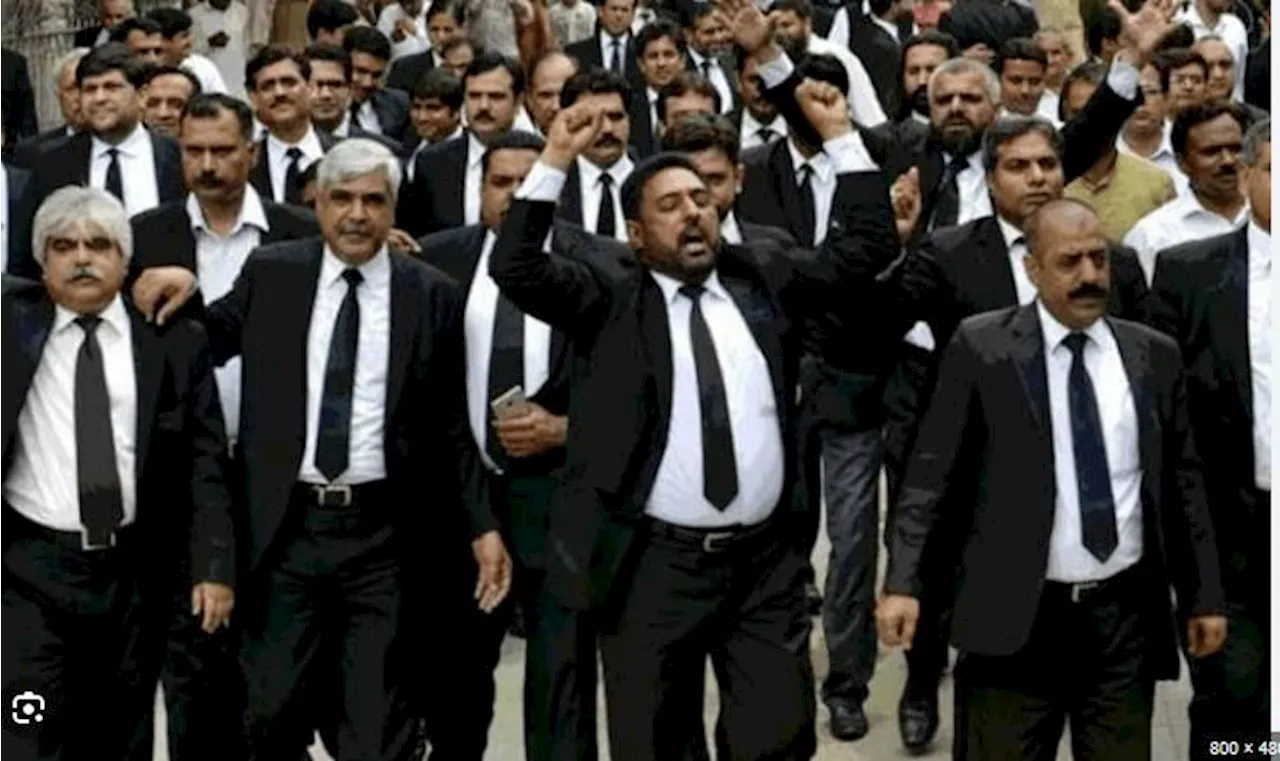 Security on high alert at Islamabad courts as lawyers go on strike