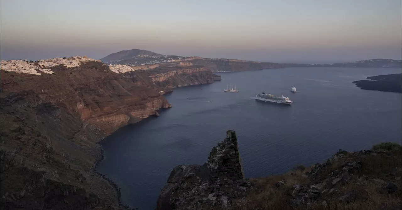 Santorini Shaken by Over 200 Earthquakes, Authorities Issue Safety Warnings