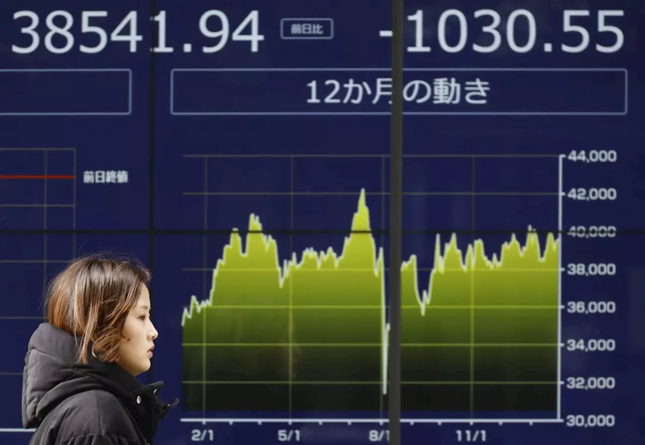 الدولار يقفز والأسهم الآسيوية تهوي بعد رسوم ترمب الجمركية