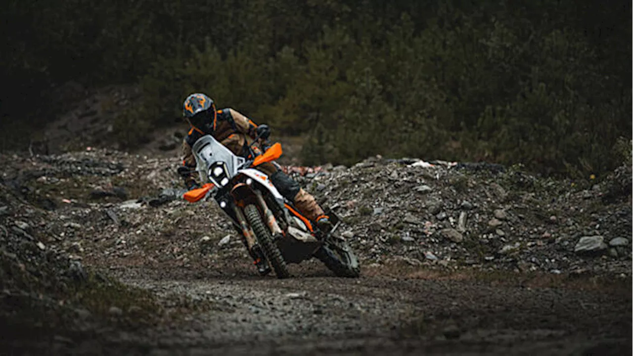 KTM punta sulle piccole 390 Adventure X e R